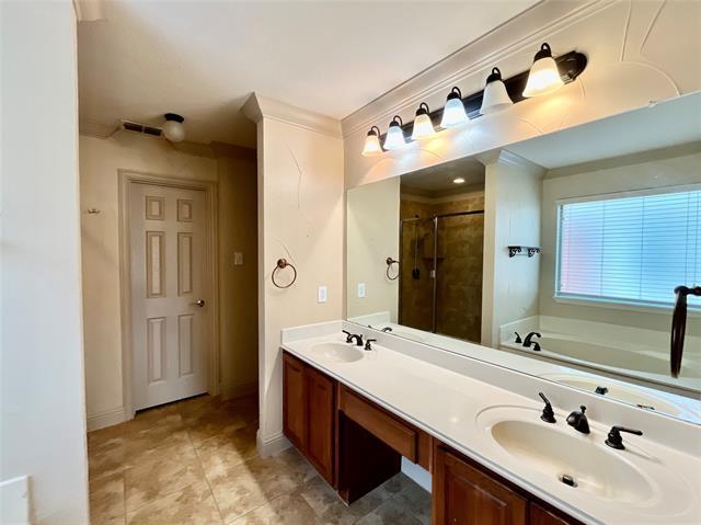 Building Photo - 1005 Tallahassee Dr