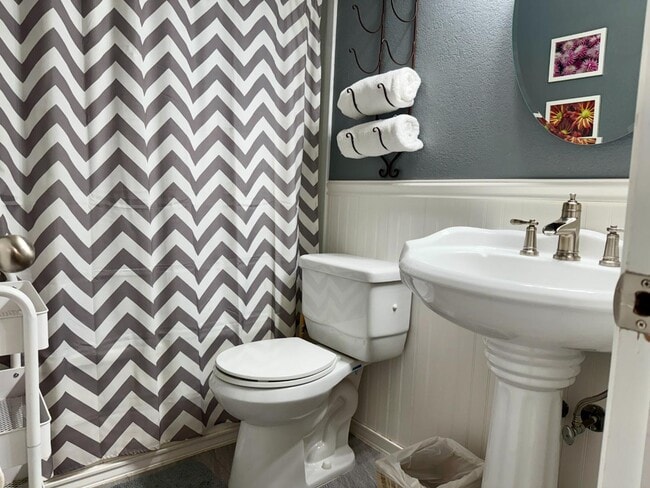 Building Photo - 83 GCR 8400