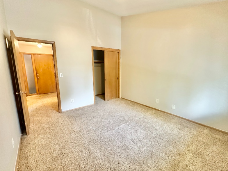 Building Photo - 3439 S 26th St