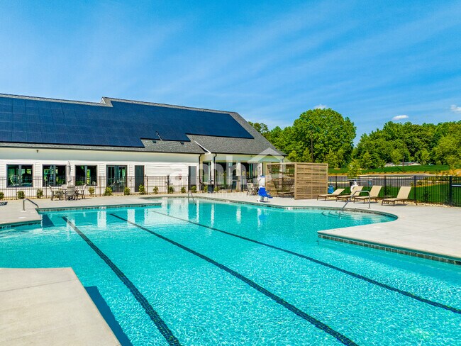 Building Photo - 106 Larragan Dr