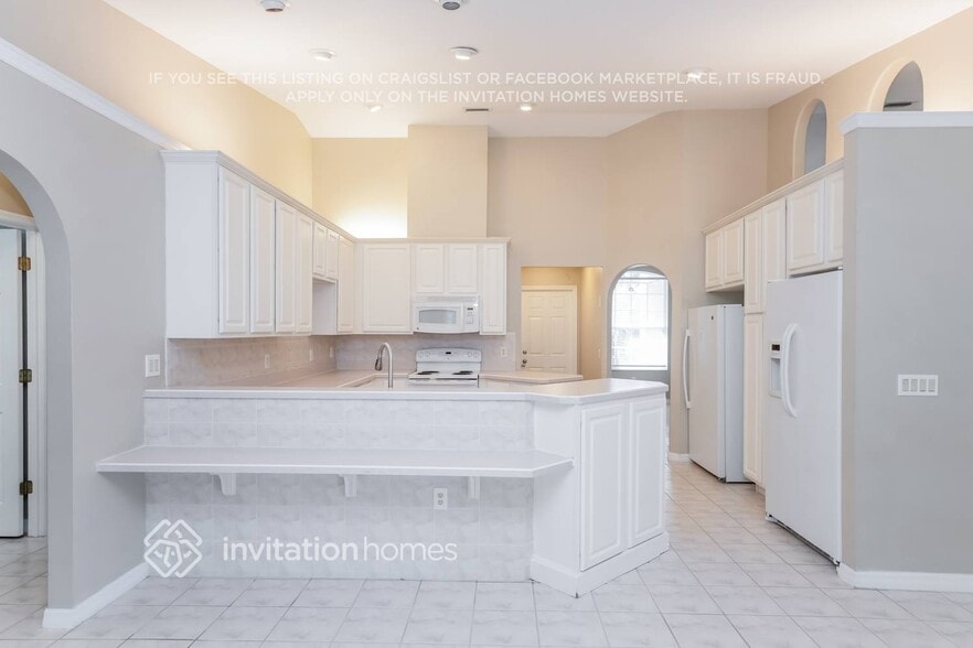 Building Photo - 3051 Westgate Dr