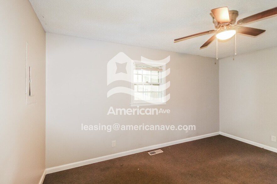 Building Photo - 2859 Adahi Dr