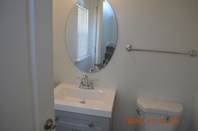 Building Photo - 16777 English Country Trail