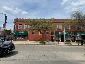 Building Photo - 1746 W Estes Ave