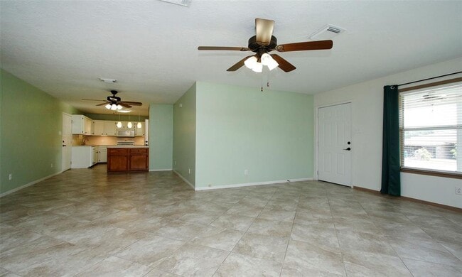 Building Photo - 6867 Stillwater Dr