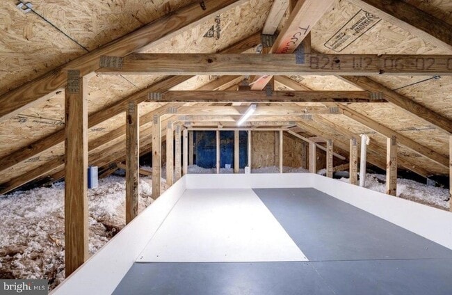 Building Photo - 1020 Railroad Ave