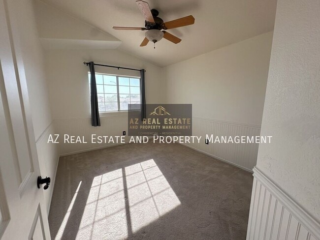 Building Photo - 1150 S Cholla St