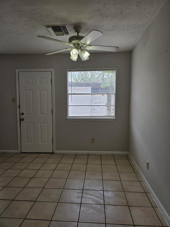 Building Photo - 13522 Castilian Dr