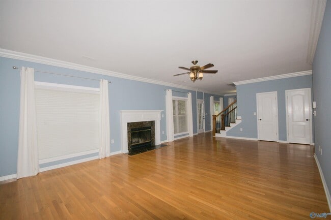 Building Photo - 104 Lancaster Ct SW