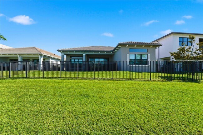 Building Photo - 9971 Migration Pt