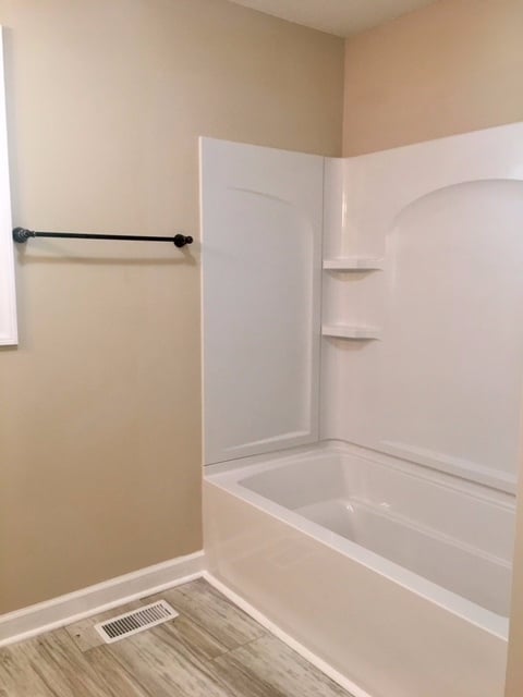 Building Photo - Renovated 3 bedroom Ranch In Princeton, Ap...