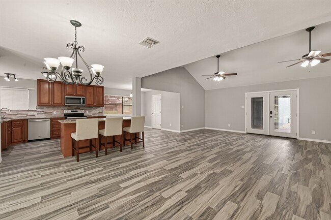 Building Photo - 15734 Pagehurst Dr