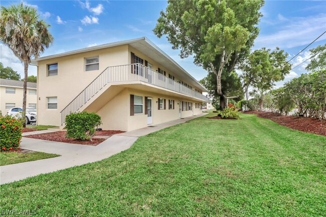 Building Photo - 3325 Arpt Rd S