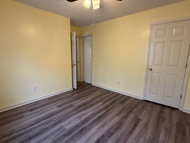 Building Photo - 4420 Misty Cove Ct