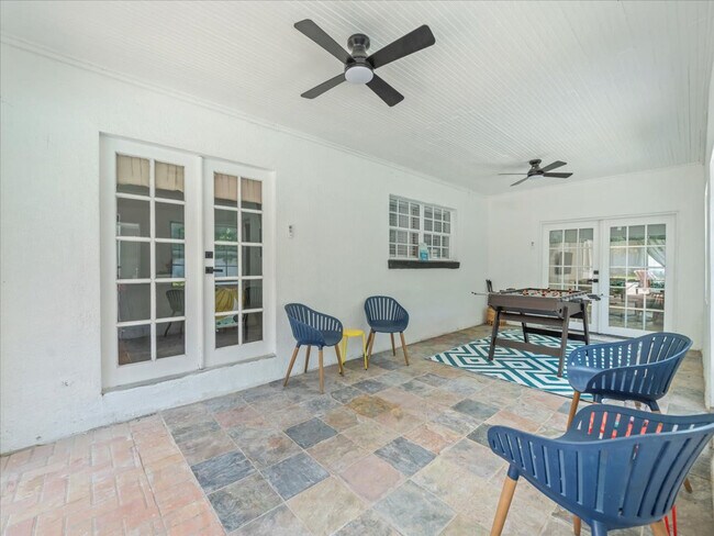 Building Photo - 3811 River Grove Ct