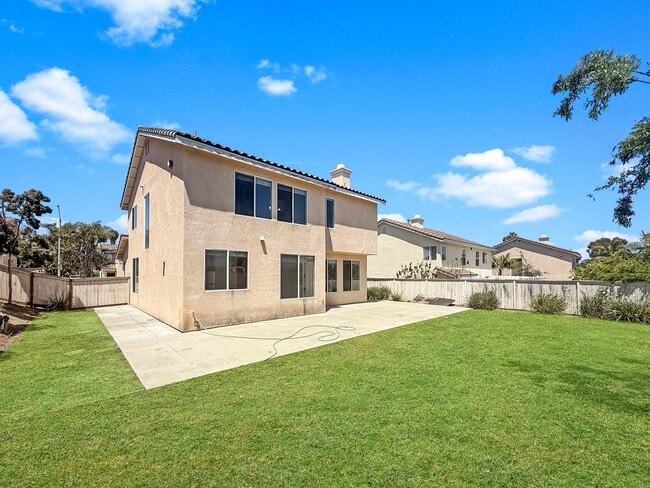 Building Photo - Beautiful 4B/3BA home in Vista for Rent!
