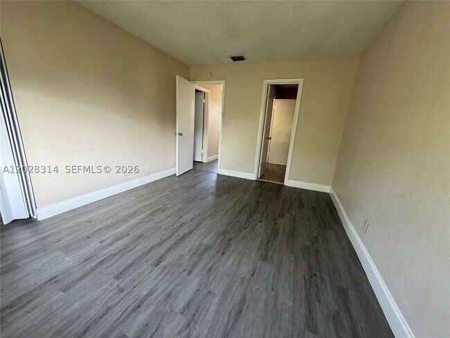 Building Photo - 2216 NW 59th Wy