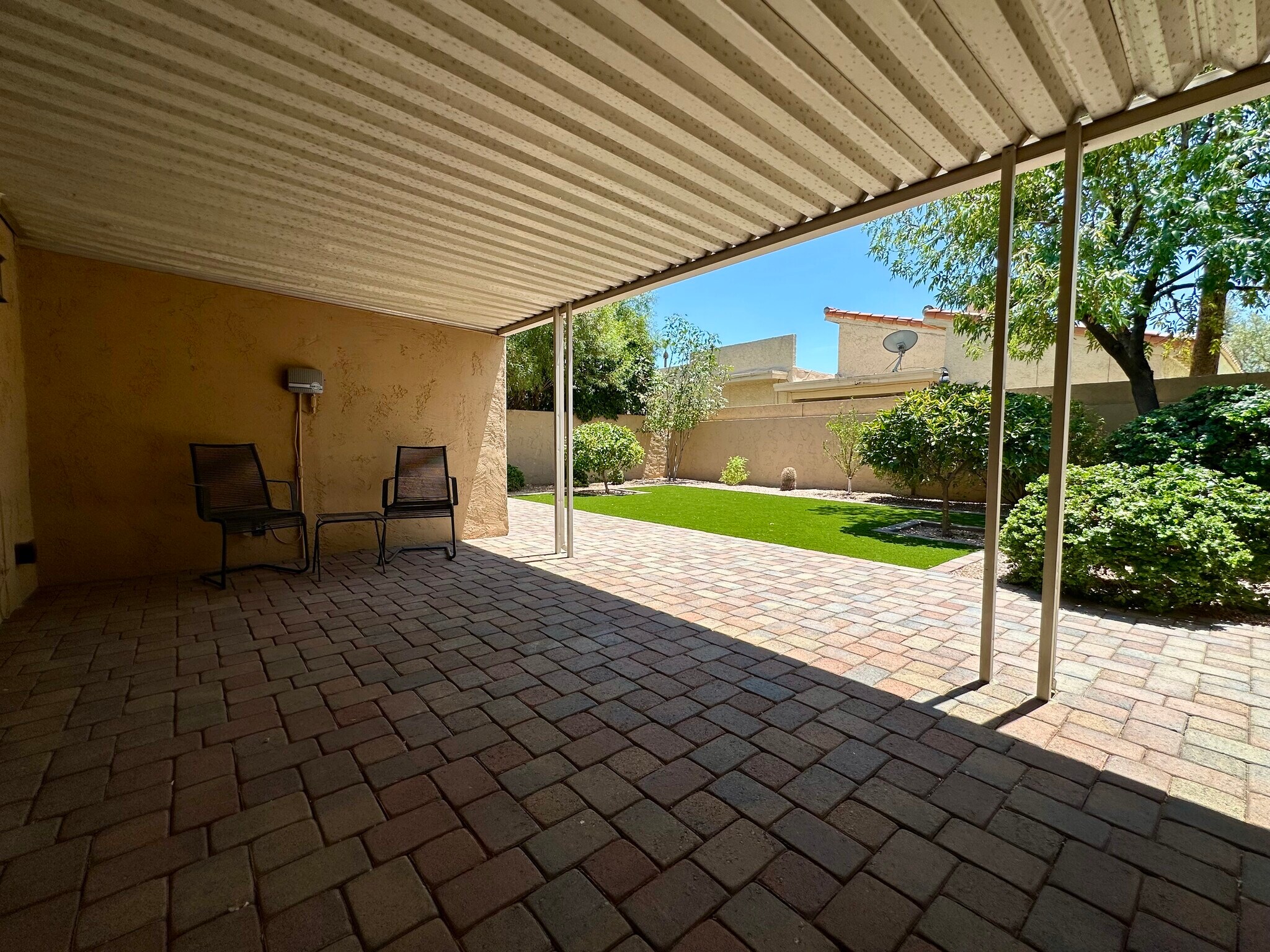 Building Photo - 7915 E Vista Dr
