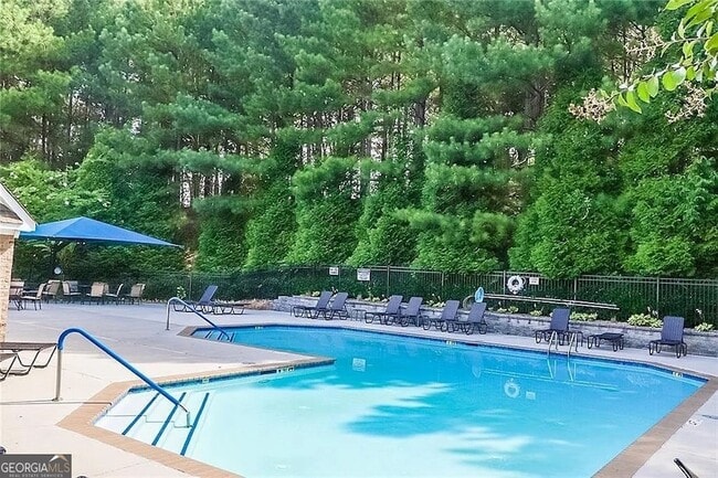 Building Photo - 2344 Attewood Dr