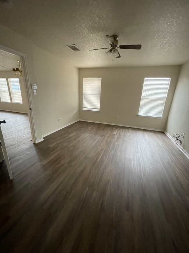 Building Photo - 7530 Drake Canyon