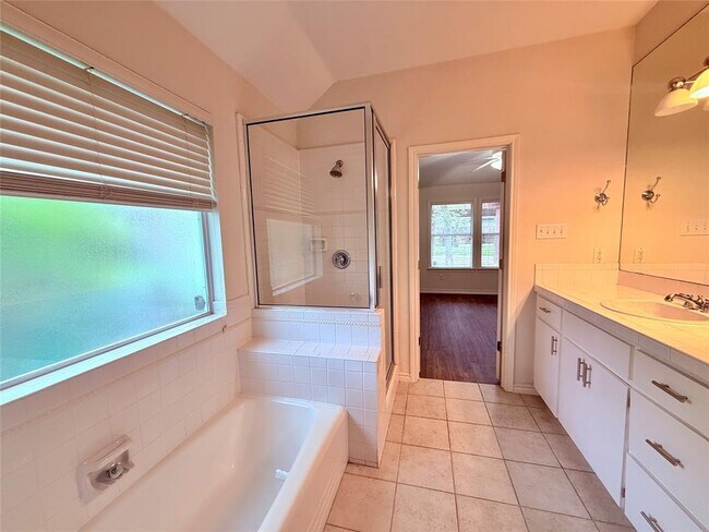 Building Photo - 5615 Shoal Creek Blvd