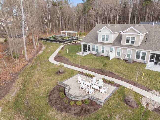 Building Photo - 4260 Longleaf Pl