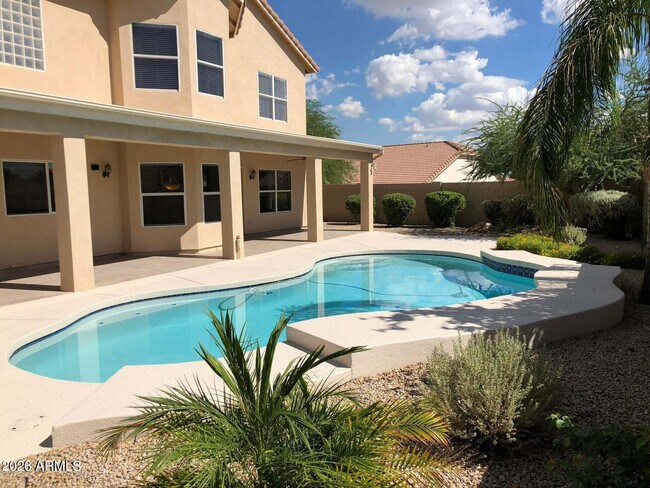 Building Photo - 3169 E Desert Flower Ln