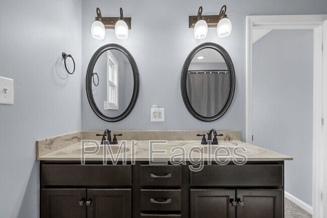 Building Photo - 3815 Harvest Ridge