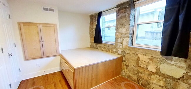 Bedroom 2 - 1408 College St