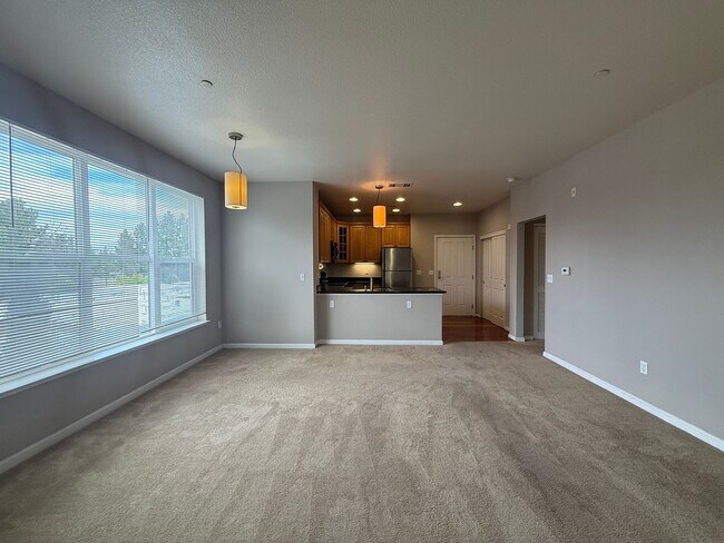 Building Photo - Lovely 1 Bedroom 1 Bath Condo in West San Jose