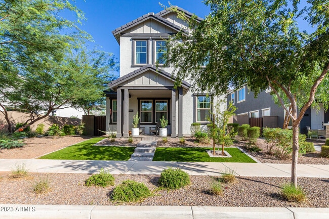 Building Photo - 2029 W Kinfield Trail