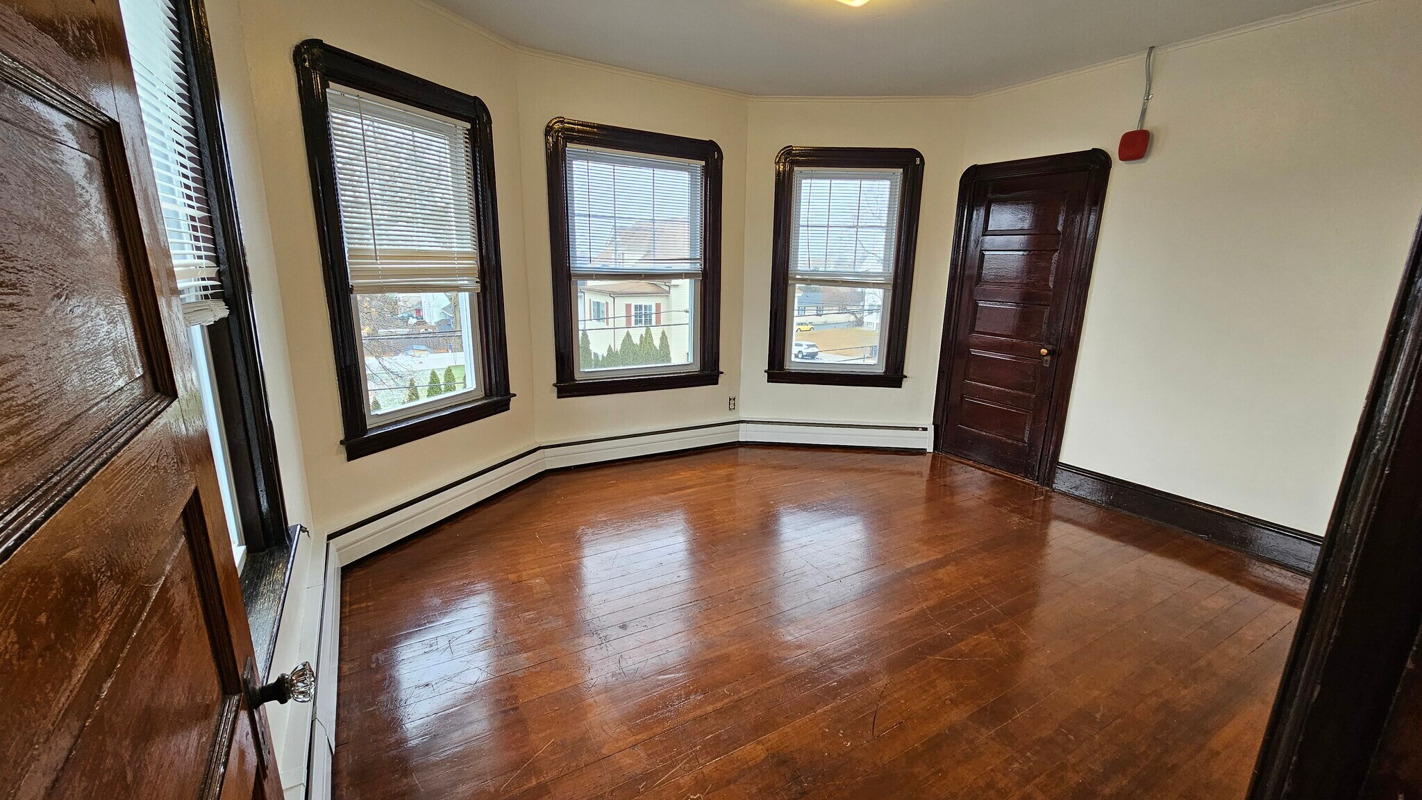 Building Photo - 508 Pawtucket Ave