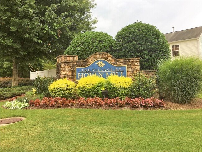 Building Photo - 312 Pieris Dr
