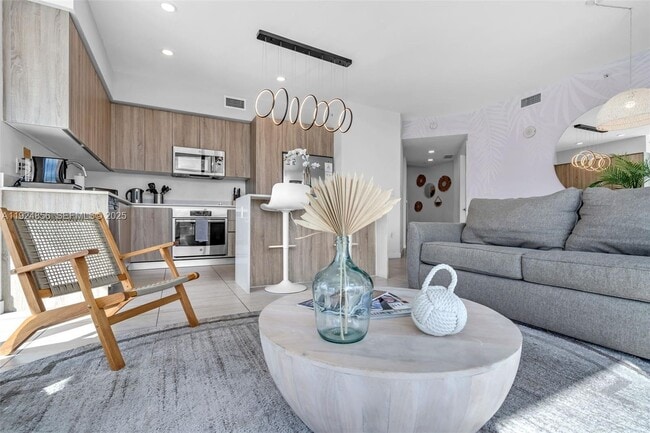 Building Photo - 3900 Biscayne Blvd