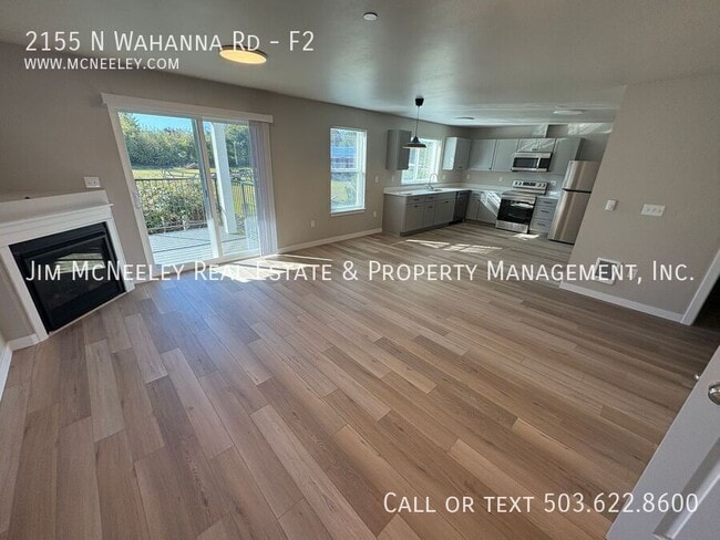 Primary Photo - 2155 N Wahanna Rd