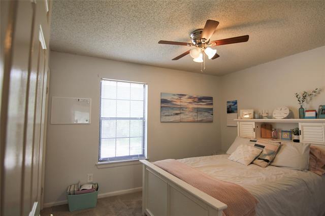 Building Photo - 1537 Yaggi Dr