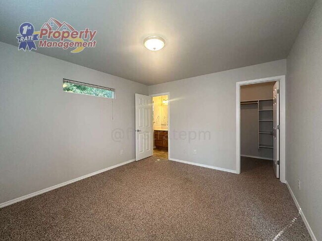 Building Photo - 3301 W Murano Ct