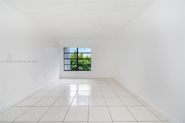 Building Photo - 13870 SW 62nd St