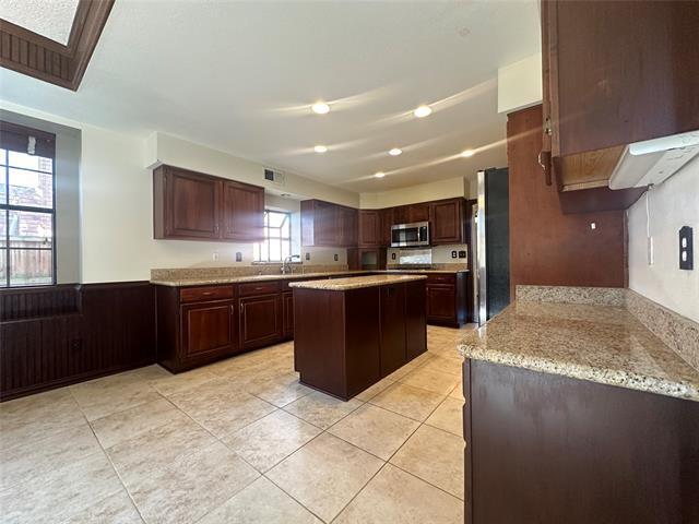 Building Photo - 4342 Timberglen Rd