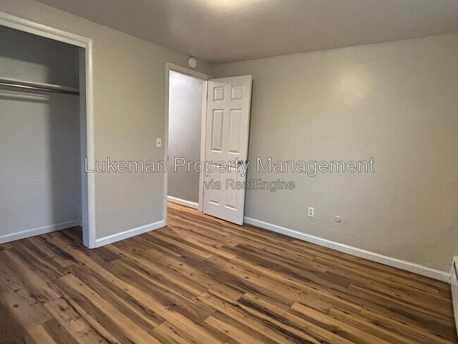 Building Photo - 114 Espanola Ave