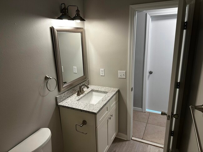 Building Photo - 2987 Windsor Cir