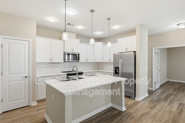 Building Photo - 130 Danbury Ct