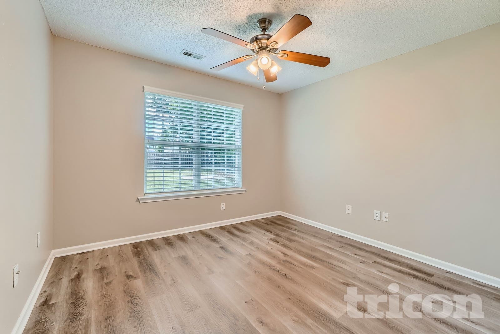 Building Photo - 3915 Cornus Ln