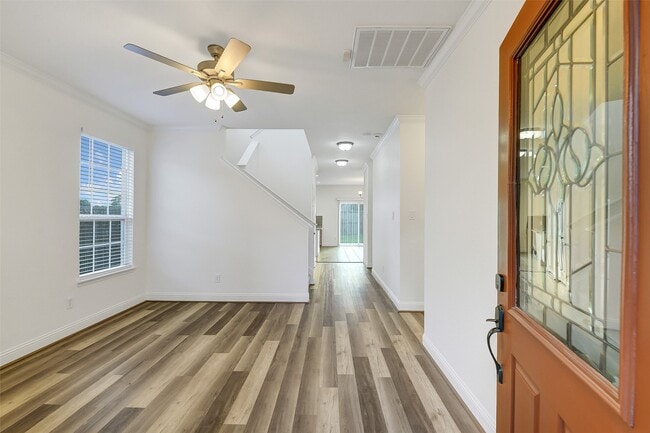 Building Photo - 29133 Legends Wick Dr