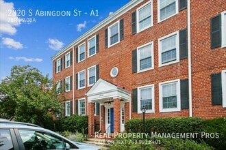 Building Photo - 2820 S Abingdon St