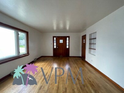 Building Photo - 2924 Prast Blvd