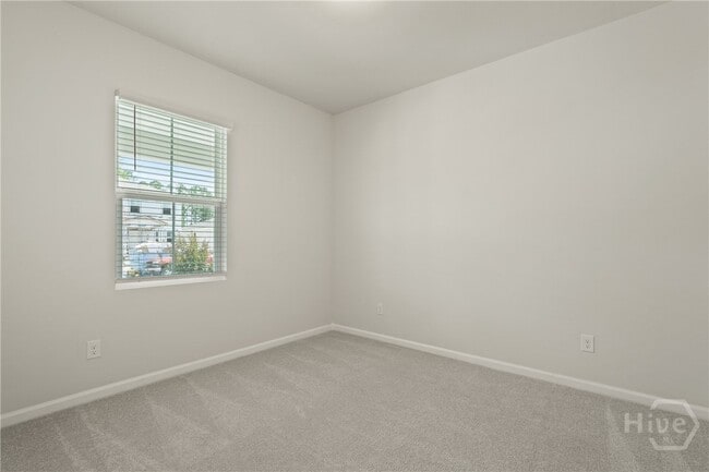 Building Photo - 251 Shade Tree Dr