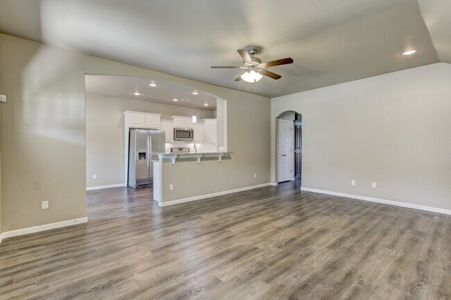 Building Photo - 8809 SW 55th St