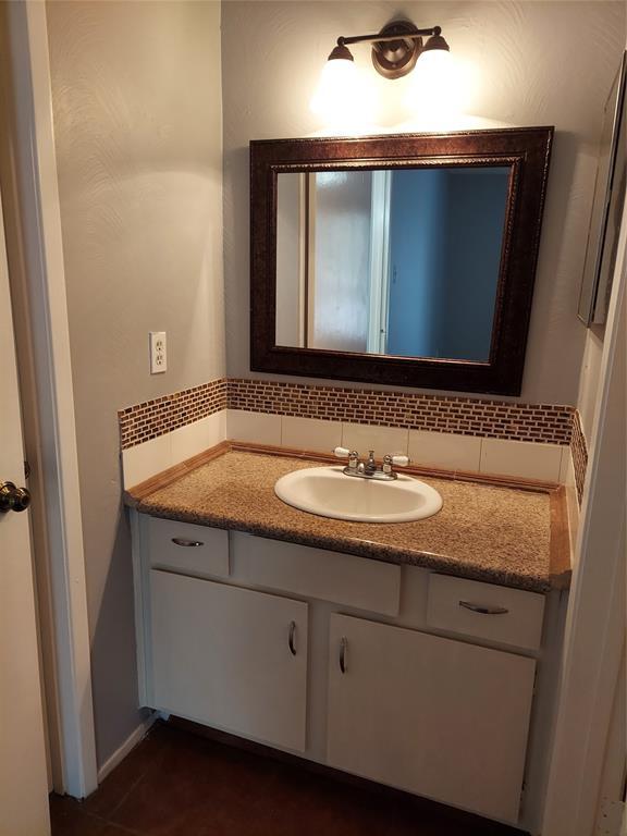 Building Photo - 12615 Brookglade Cir