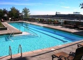 Building Photo - 1700 Bassett St